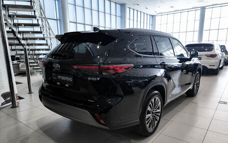Toyota Highlander, 2026 год, 5 532 500 рублей, 5 фотография