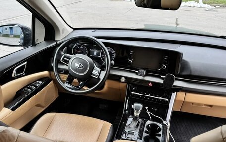 KIA Carnival, 2021 год, 2 450 000 рублей, 10 фотография