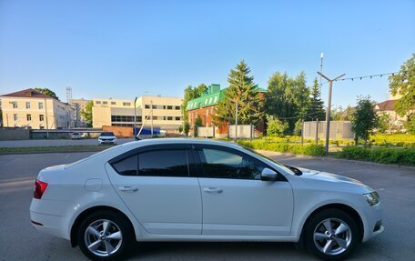 Skoda Octavia, 2019 год, 1 800 000 рублей, 3 фотография
