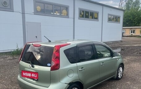 Nissan Note II рестайлинг, 2005 год, 360 000 рублей, 4 фотография