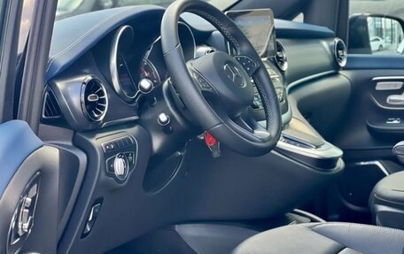 Mercedes-Benz EQV, 2020 год, 4 850 000 рублей, 8 фотография