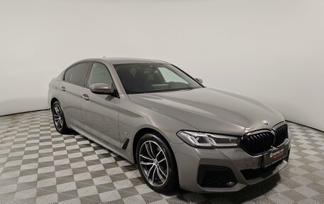 BMW 5 серия, 2021 год, 4 099 000 рублей, 3 фотография