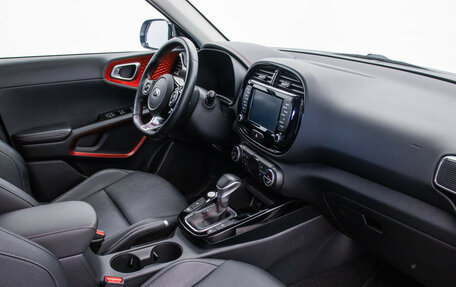KIA Soul III, 2020 год, 2 430 000 рублей, 10 фотография