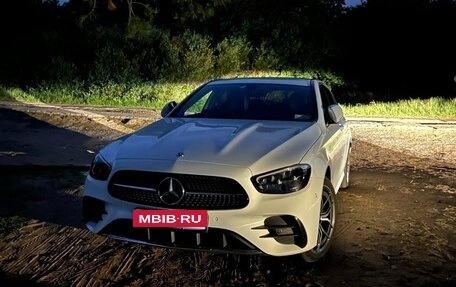 Mercedes-Benz E-Класс, 2020 год, 4 700 000 рублей, 1 фотография
