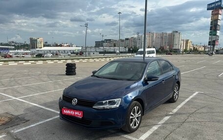 Volkswagen Jetta VI, 2014 год, 990 000 рублей, 1 фотография