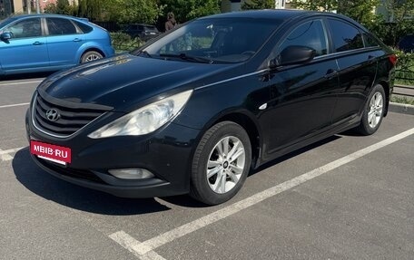 Hyundai Sonata VI, 2011 год, 630 000 рублей, 5 фотография
