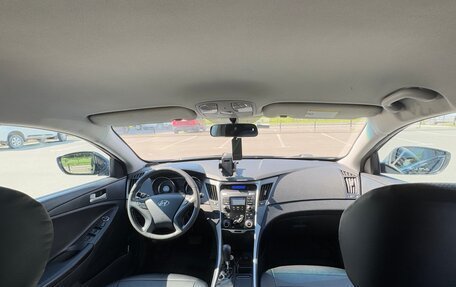 Hyundai Sonata VI, 2011 год, 630 000 рублей, 8 фотография