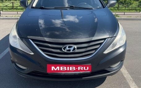 Hyundai Sonata VI, 2011 год, 630 000 рублей, 4 фотография