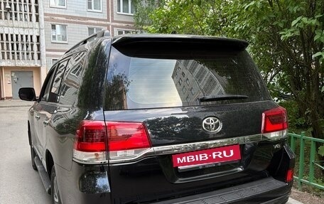Toyota Land Cruiser 200, 2016 год, 4 800 000 рублей, 5 фотография