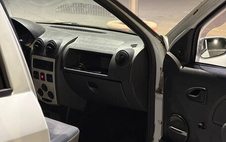 Renault Logan I, 2007 год, 215 000 рублей, 12 фотография
