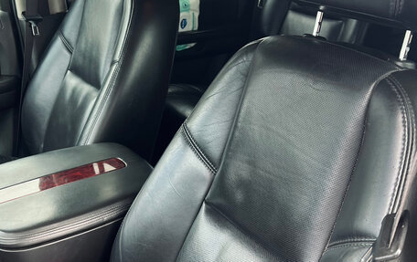 Cadillac Escalade III, 2008 год, 1 650 000 рублей, 9 фотография