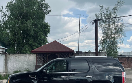 Cadillac Escalade III, 2008 год, 1 650 000 рублей, 4 фотография
