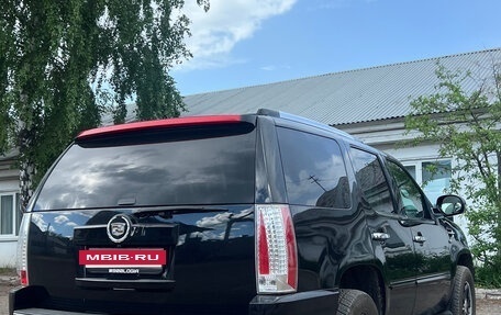Cadillac Escalade III, 2008 год, 1 650 000 рублей, 6 фотография
