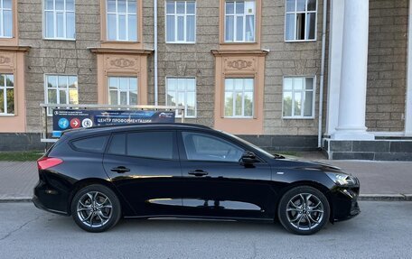 Ford Focus IV, 2019 год, 1 900 000 рублей, 3 фотография