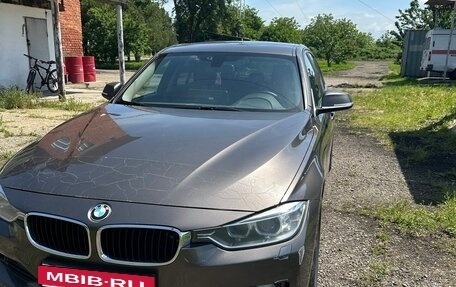 BMW 3 серия, 2014 год, 1 250 000 рублей, 2 фотография