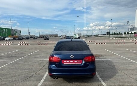 Volkswagen Jetta VI, 2014 год, 990 000 рублей, 4 фотография