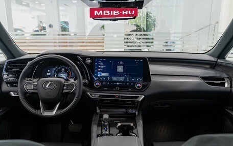 Lexus RX IV рестайлинг, 2025 год, 11 490 000 рублей, 10 фотография