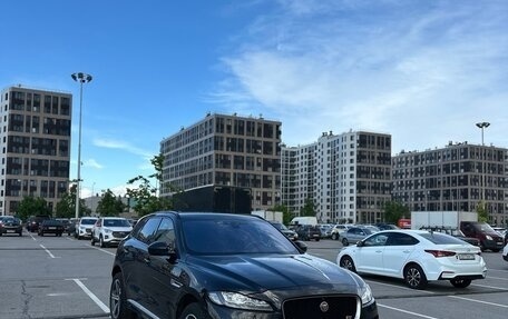 Jaguar F-Pace, 2016 год, 2 700 000 рублей, 1 фотография