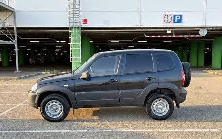 Chevrolet Niva I рестайлинг, 2015 год, 549 000 рублей, 1 фотография