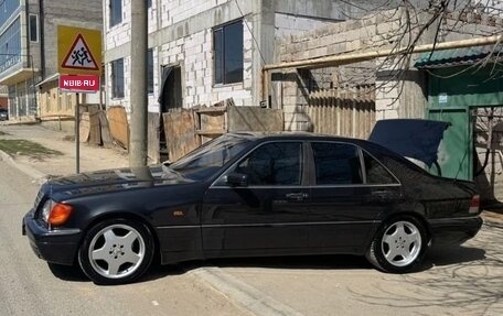 Mercedes-Benz S-Класс, 1994 год, 950 000 рублей, 1 фотография
