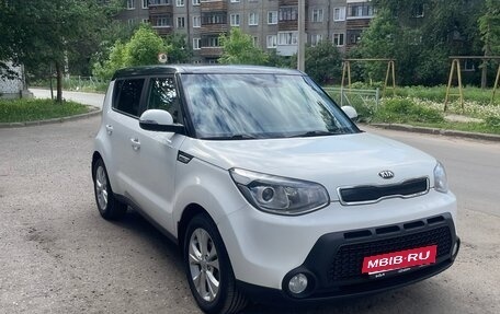 KIA Soul II рестайлинг, 2015 год, 1 420 000 рублей, 3 фотография