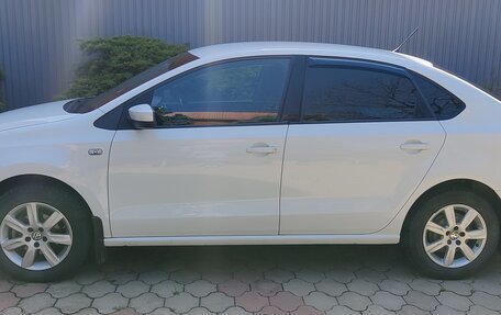 Volkswagen Polo VI (EU Market), 2013 год, 900 000 рублей, 3 фотография