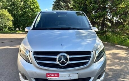 Mercedes-Benz V-Класс, 2015 год, 4 100 000 рублей, 11 фотография