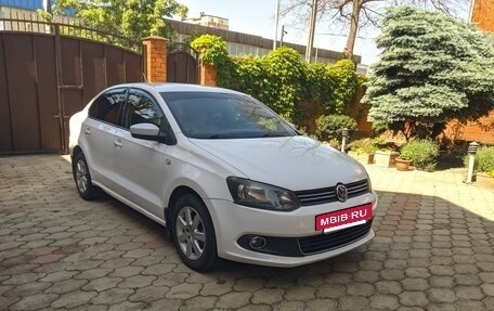 Volkswagen Polo VI (EU Market), 2013 год, 900 000 рублей, 5 фотография