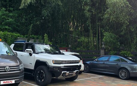 GMC Hummer EV, 2023 год, 14 000 000 рублей, 4 фотография