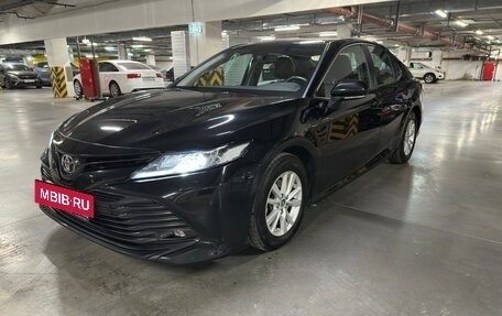 Toyota Camry, 2019 год, 2 890 000 рублей, 9 фотография