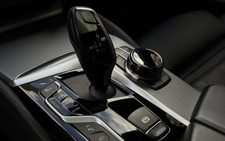 BMW 5 серия, 2019 год, 4 490 000 рублей, 20 фотография