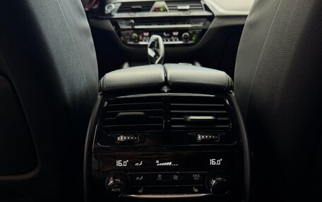BMW 5 серия, 2019 год, 4 490 000 рублей, 18 фотография