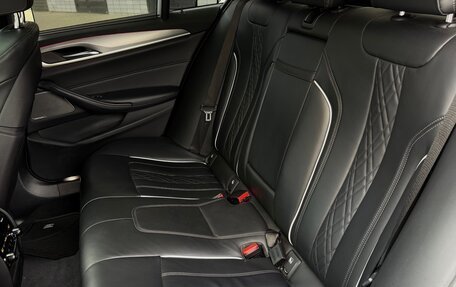 BMW 5 серия, 2019 год, 4 490 000 рублей, 17 фотография