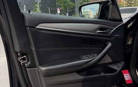 BMW 5 серия, 2019 год, 4 490 000 рублей, 9 фотография