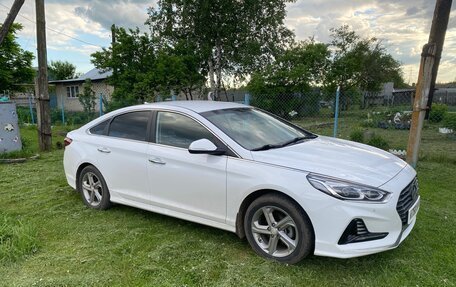 Hyundai Sonata VII, 2019 год, 2 190 000 рублей, 2 фотография