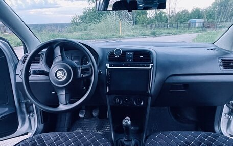 Volkswagen Polo VI (EU Market), 2011 год, 590 000 рублей, 8 фотография