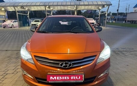 Hyundai Solaris II рестайлинг, 2014 год, 1 150 000 рублей, 2 фотография
