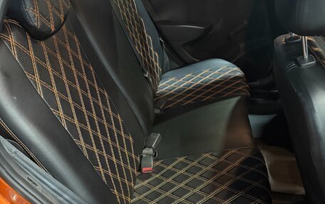 Hyundai Solaris II рестайлинг, 2014 год, 1 150 000 рублей, 23 фотография