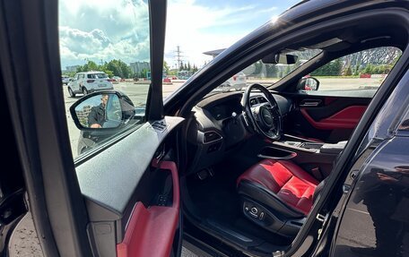Jaguar F-Pace, 2016 год, 2 700 000 рублей, 12 фотография