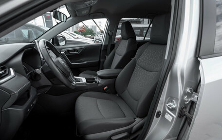 Toyota RAV4, 2020 год, 3 145 000 рублей, 9 фотография