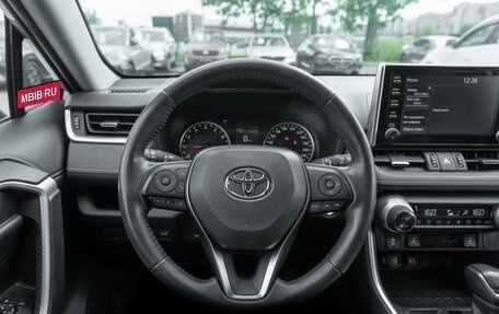 Toyota RAV4, 2020 год, 3 145 000 рублей, 10 фотография