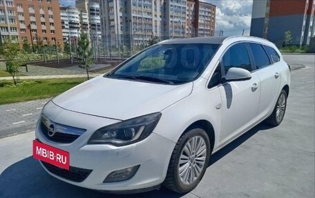 Opel Astra J, 2011 год, 590 000 рублей, 12 фотография