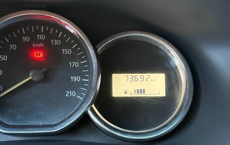 Renault Sandero II рестайлинг, 2014 год, 700 000 рублей, 5 фотография