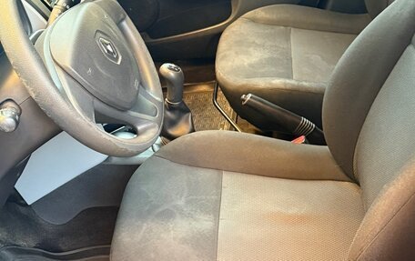 Renault Sandero II рестайлинг, 2014 год, 700 000 рублей, 6 фотография