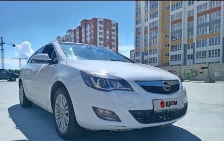 Opel Astra J, 2011 год, 590 000 рублей, 16 фотография