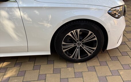 Mercedes-Benz E-Класс, 2024 год, 6 500 000 рублей, 1 фотография