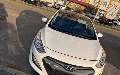 Hyundai i30 II рестайлинг, 2014 год, 1 400 000 рублей, 1 фотография