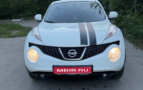 Nissan Juke II, 2012 год, 950 000 рублей, 1 фотография