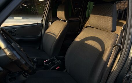 Chevrolet Niva I рестайлинг, 2015 год, 549 000 рублей, 7 фотография