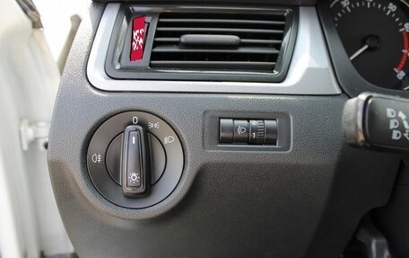 Skoda Rapid I, 2015 год, 999 000 рублей, 11 фотография